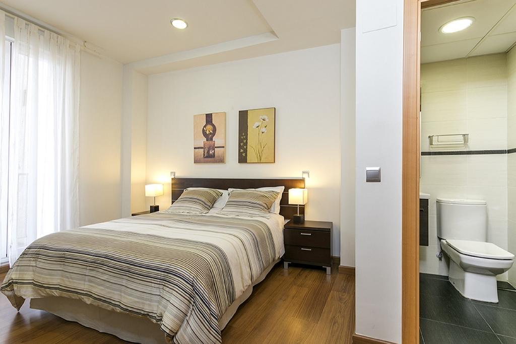 Apartments Center Μαδρίτη Δωμάτιο φωτογραφία