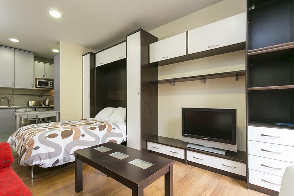 Apartments Center Μαδρίτη Δωμάτιο φωτογραφία